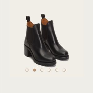 Frye Sabrina Chelsea boot